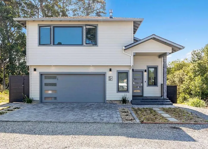 Fabulous Beach Get Away - Brand New Beach House